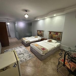 Arabesque Hotel